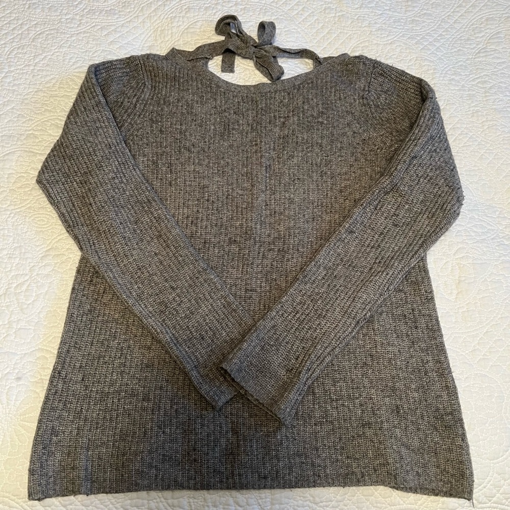 Banana Republic Bow Back Fine Italian Merino Wool & Cashmere Knit Grey Sweater